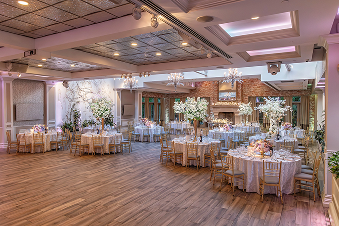 The Fox Hollow
Long Island - Woodbury, New York LGBTQ Wedding Reception Site