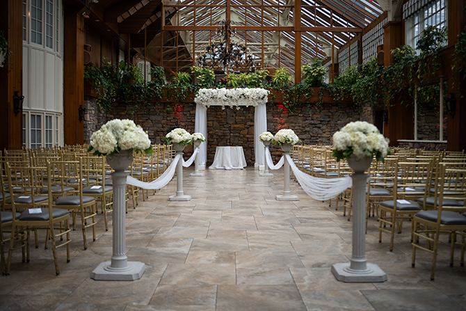The Fox Hollow
Long Island - Woodbury, New York LGBTQ Wedding Reception Site
