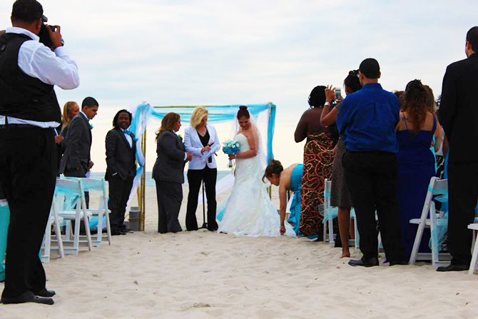 The Sands At Atlantic Beach Atlantic Beach New York Brides Ceremony on the beach