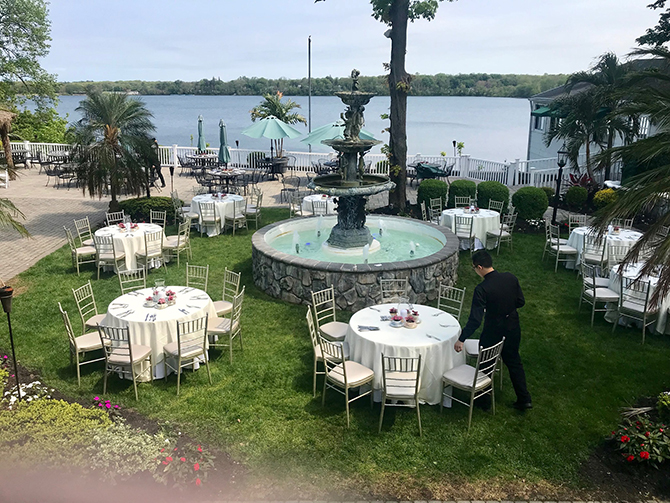- Long Island, NY LGBT Wedding Reception Venue - Windows on the Lake
