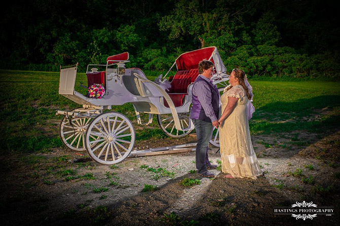 Wedding Carriage - Wolf Oak Acres - Oneida, NY - Central New York