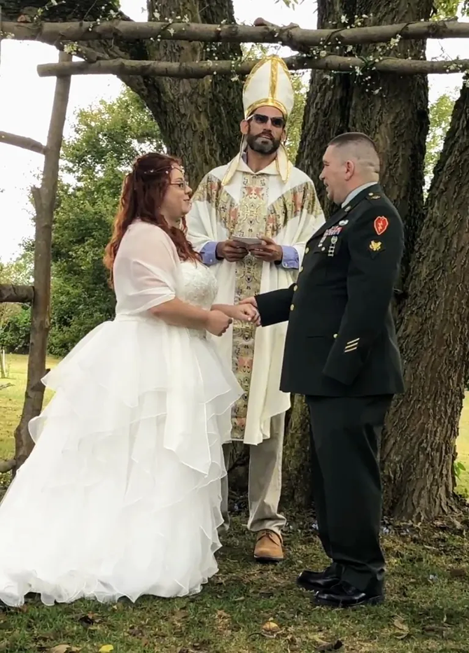The Dudeist Ministers
Cincinatti, Ohio LGBT Wedding Minister