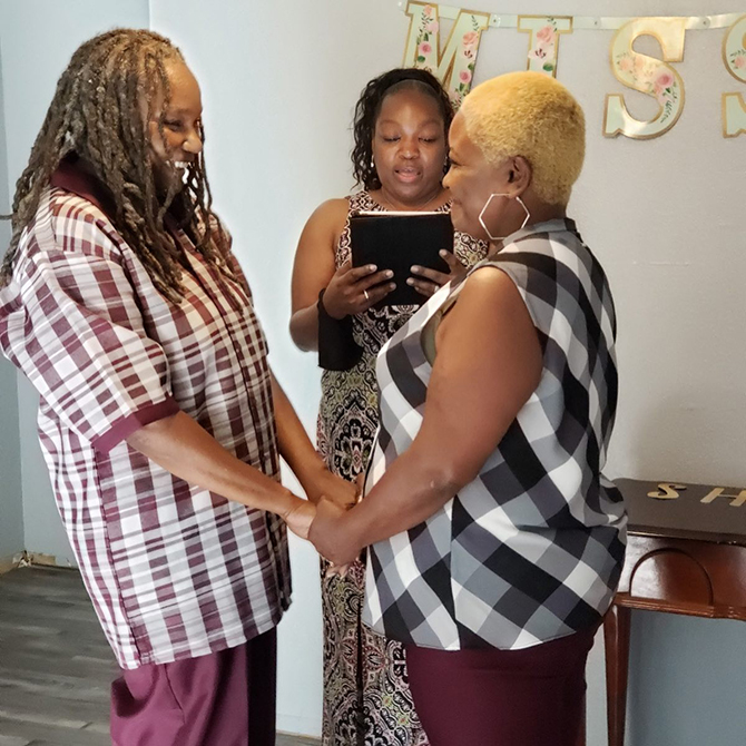 Oklahoma City, OK LGBT Wedding Officiant Doc Grayson - Rainbow Services
