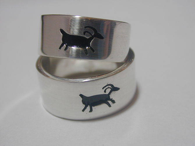 Miche Shines Custom Jewelry
Eugene, Oregon LGBT Wedding Rings
