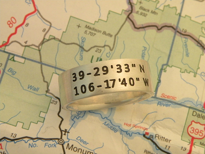 Miche Shines Custom Jewelry
Eugene, Oregon LGBT Wedding Rings
