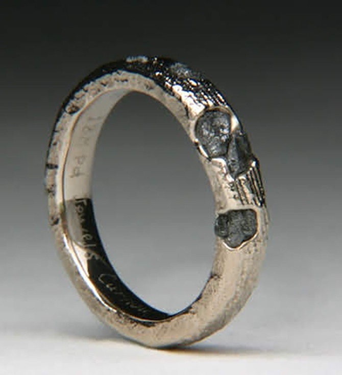 Miche Shines Custom Jewelry
Eugene, Oregon LGBT Wedding Rings
