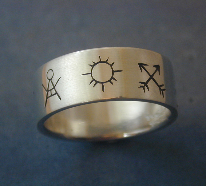 Miche Shines Custom Jewelry
Eugene, Oregon LGBT Wedding Rings
