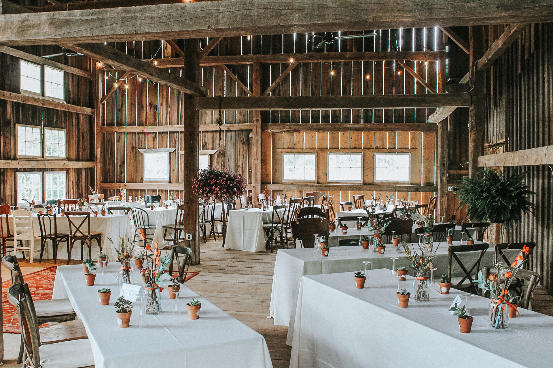 Old Carter Barn
Tunkhannock, Pennsylvania LGBT Wedding Reception Venue
Lake Carey, Scranton, Wilkes-Barre
