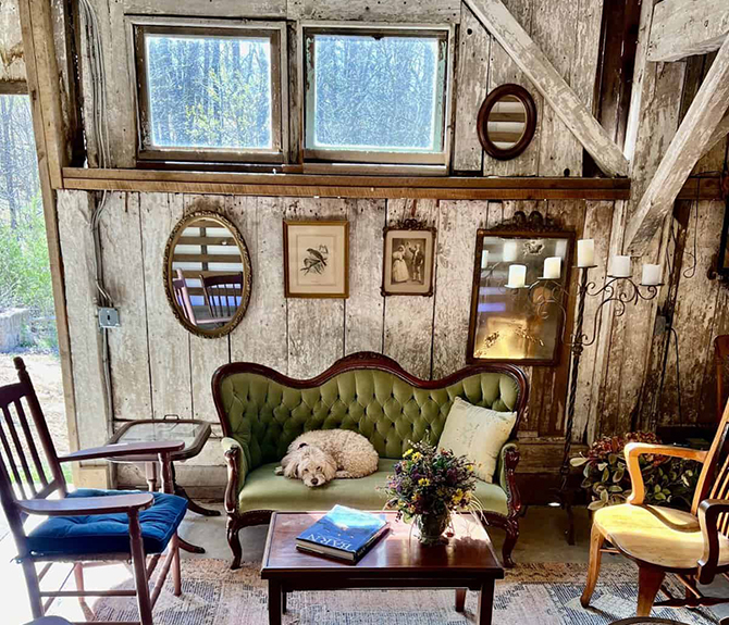 Old Carter Barn
Tunkhannock, Pennsylvania LGBT Wedding Reception Venue
Lake Carey, Scranton, Wilkes-Barre