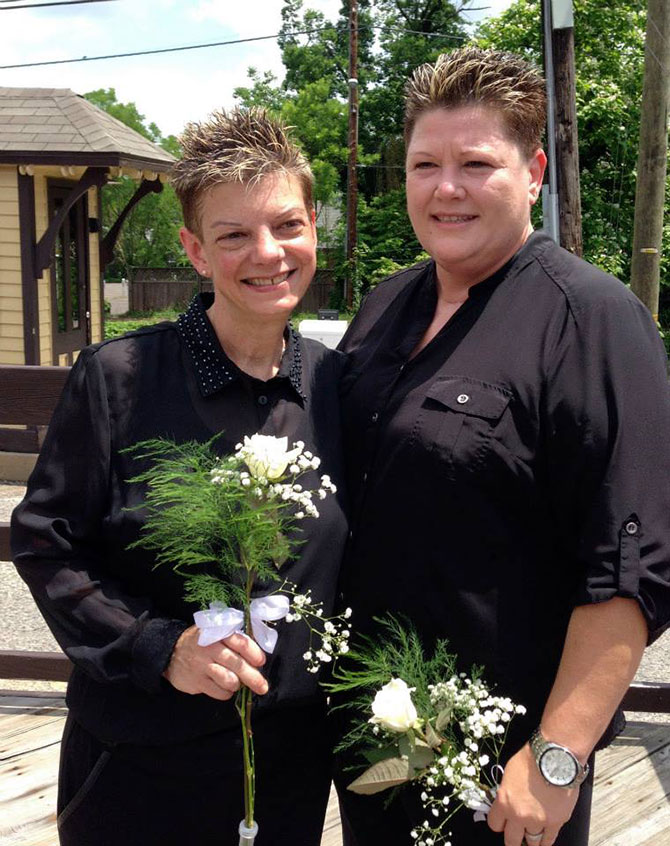Reverend Lisa Bruecks - Reverend Lisa Bruecks - Marriage officiant performing lesbian weddings in PA.