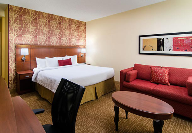 Courtyard Greenville Haywood Mall Greenville South Carolina King Suite With Living Area