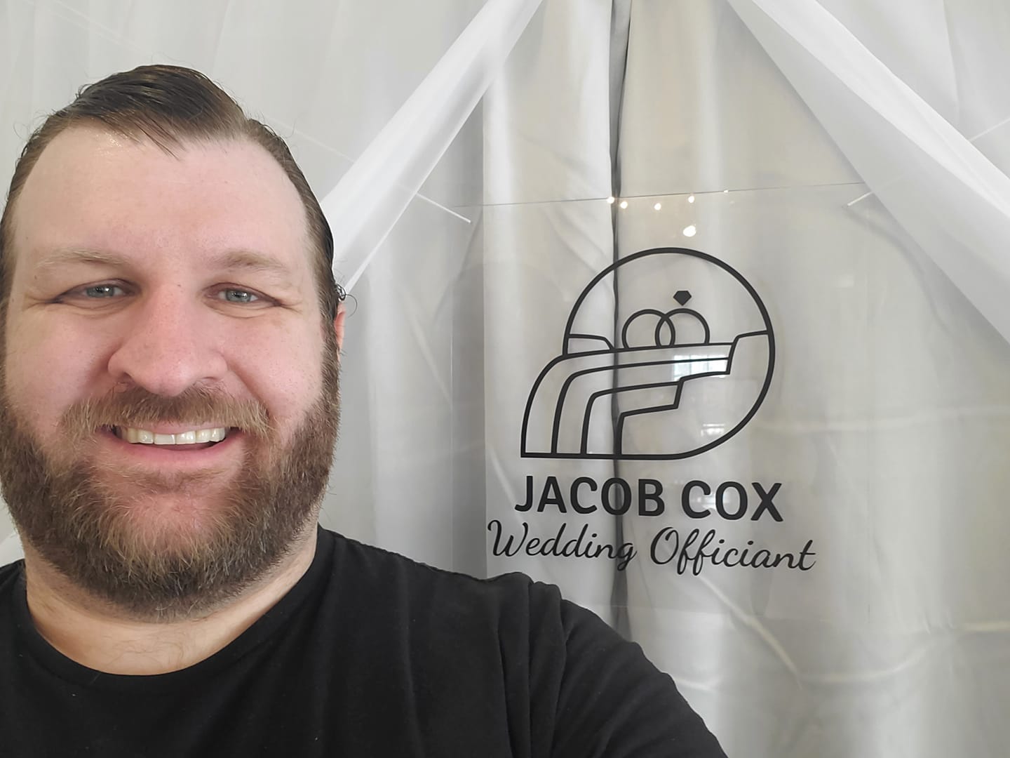 Sioux Falls, South Dakota LGBT Wedding Officiant Jake Cox
South Dakota - Nebraska - Iowa - Minnesota