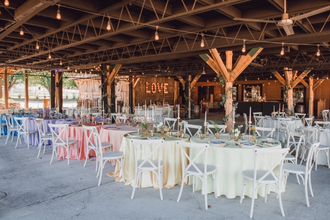 Legacy Farms
Lebanon, Tennessee LGBT Wedding Reception Venue Middle Tennessee
