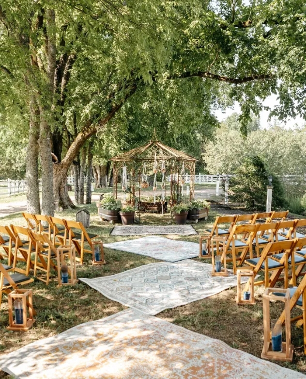 Legacy Farms
Lebanon, Tennessee LGBT Wedding Reception Venue Middle Tennessee
