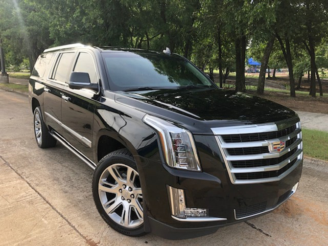 Sedan On Demand
Nashville, TN LGBT Wedding Limousine Service
Nashville, Murfreesboro, Clarksville, Cooksville & all of Middle Tennessee since 1967