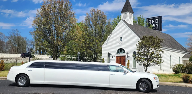 Sedan On Demand
Nashville, TN LGBT Wedding Limousine Service
Nashville, Murfreesboro, Clarksville, Cooksville & all of Middle Tennessee since 1967