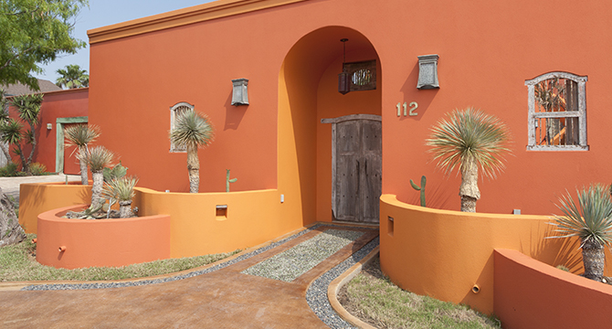 Casa Mariposa Venue and Villas
South Padre Island, Texas LGBT Wedding Reception Venue