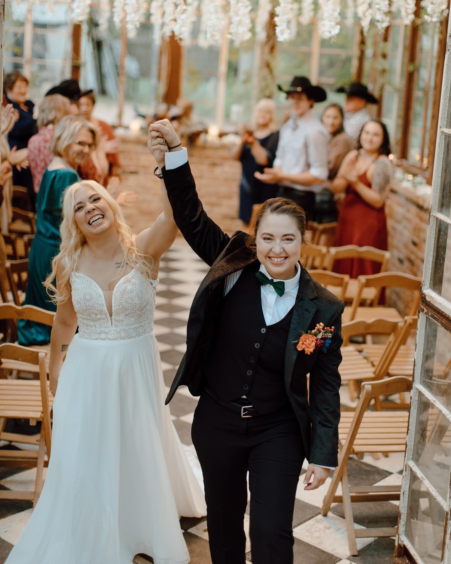 Chapel of Love ATX 
Austin, Texas LGBTQ Wedding Packages
