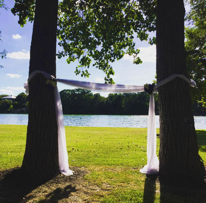 Hand Heart & Crown Weddings LGBTQ Photographer Officiant Wedding Planner in Texas