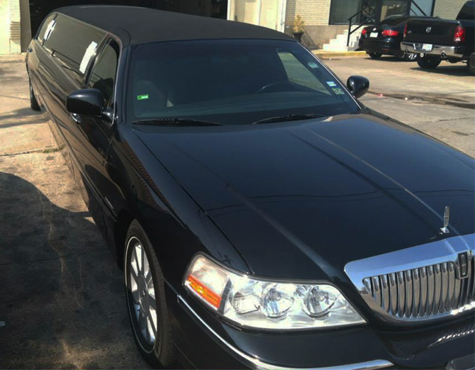 Janicek & Associates Luxury Transportation
Dallas, TX LGBT-Friendly Wedding Limousine Transportation