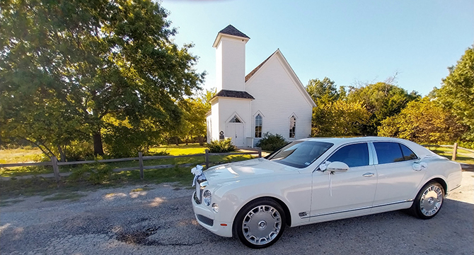 Limolux
DFW, Texas LGBT Wedding Limousine Service
North Texas - Dallas Fort Worth, TX - Plano - Metroplex