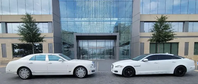 Limolux
DFW, Texas LGBT Wedding Limousine Service
North Texas - Dallas Fort Worth, TX - Plano - Metroplex