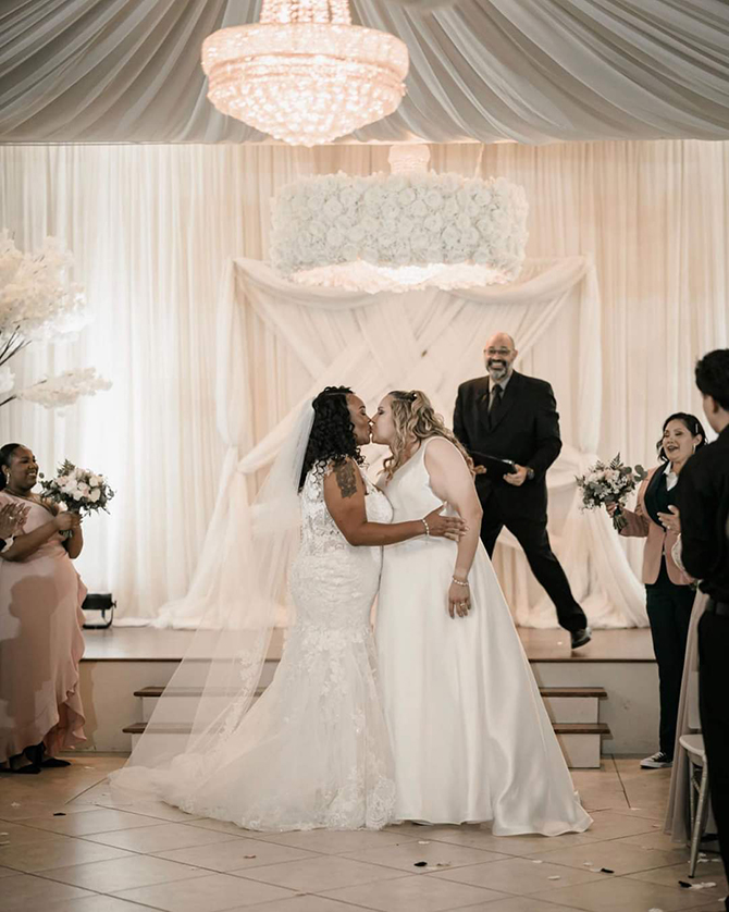 Houston, Texas LGBT Wedding Officiant - Love the One You're With