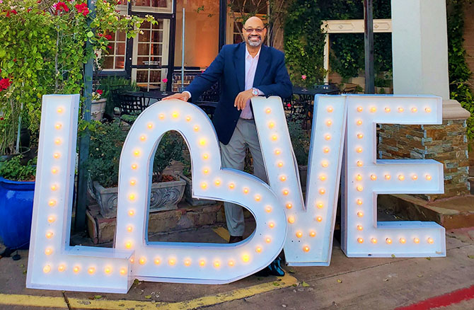 Houston, Texas LGBT Wedding Officiant - Love the One You're With