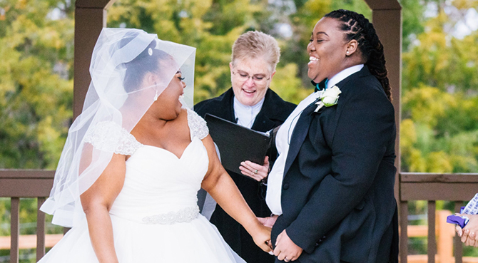 Dallas, Texas Same-Sex Marriage Officiant - Love Your Moment - Lisa Cage