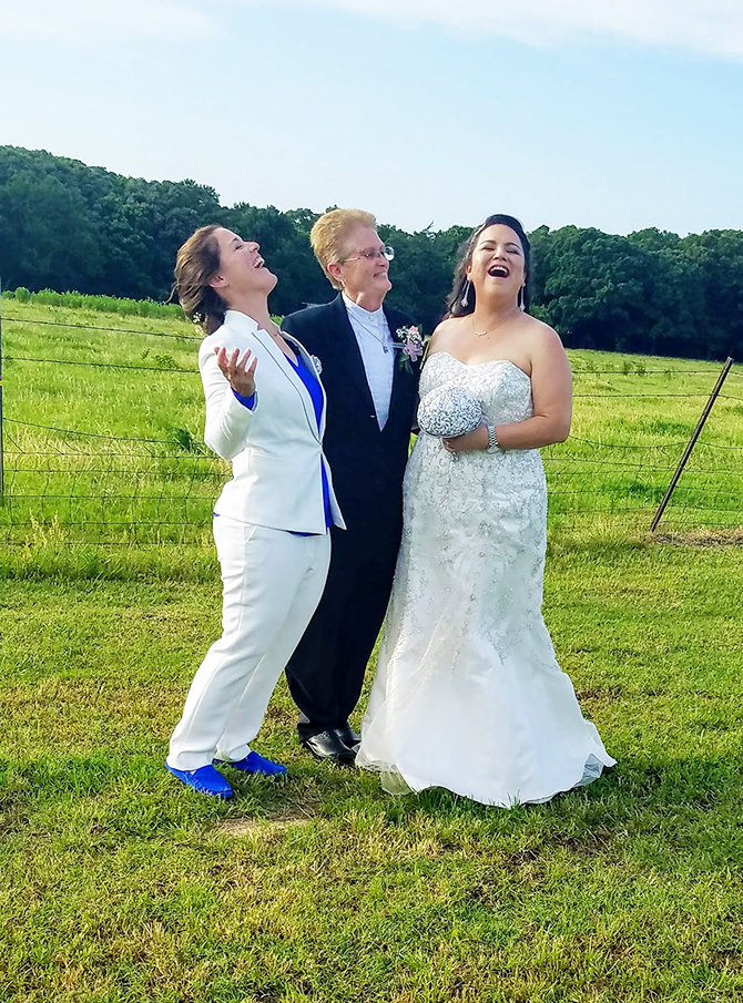 Dallas, Texas Same-Sex Marriage Officiant - Love Your Moment - Lisa Cage