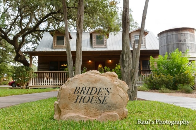 The Gardens At Old Town
Helotes, Texas LGBT Wedding Reception Venue
