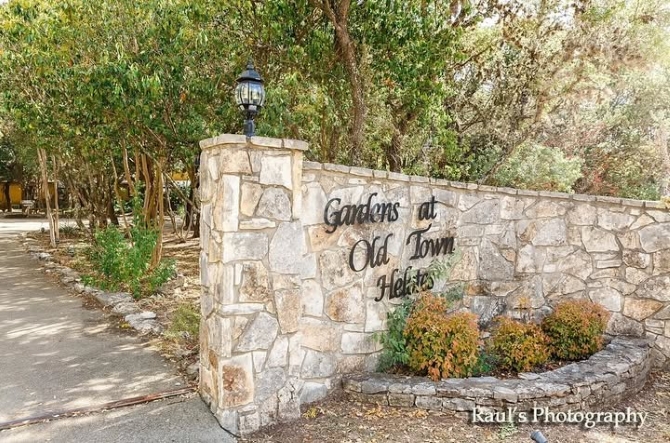 The Gardens At Old Town
Helotes, Texas LGBT Wedding Reception Venue
