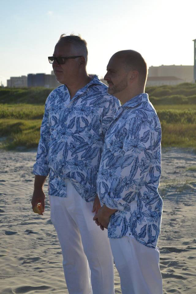 The Total Wedding Experience
Galveston, Texas LGBT Wedding Planning, Coordinating and Officiant Services