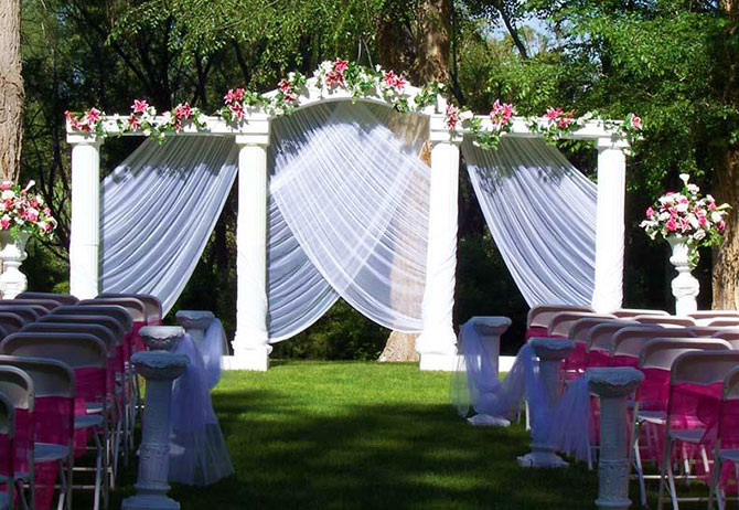 United Party Rental Center - Outdoor wedding ceremony decor
