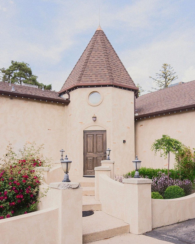 Oak Hills Reception & Event Center 
Layton, Utah LGBT Wedding Ceremony & Reception Venue


