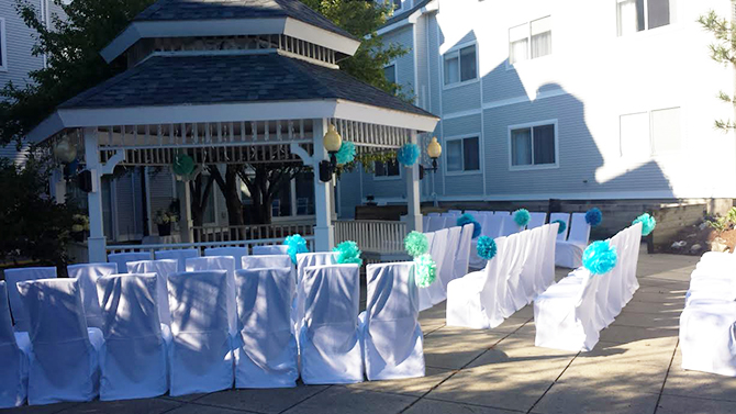 Hampton Inn & Vermont Event Center Colchester, VT LGBT Weddings 