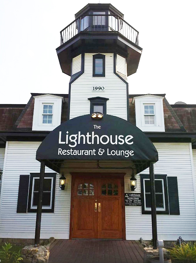 Hampton Inn & Vermont Event Center Colchester, VT LGBT Weddings 