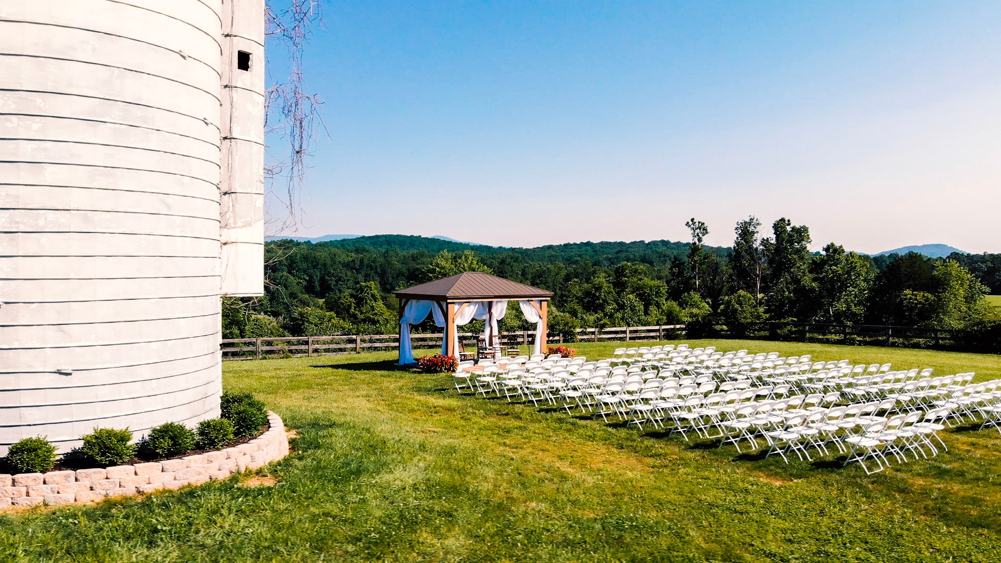 Castleton Meadows LP 
Castleton, Virginia LGBT Weddings
