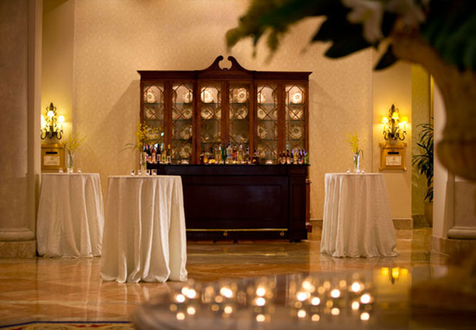 Westfields Marriott Washington Dulles - Reception bar area