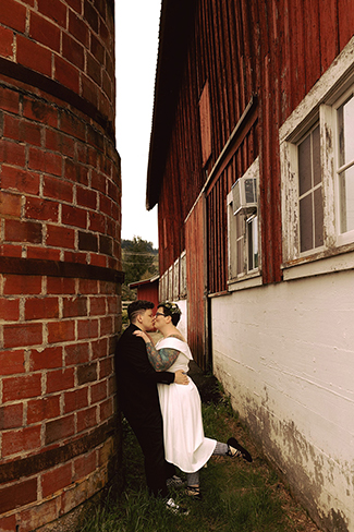 Woodland, WA LGBT Wedding Receptions and Accommodations Adeline Farm