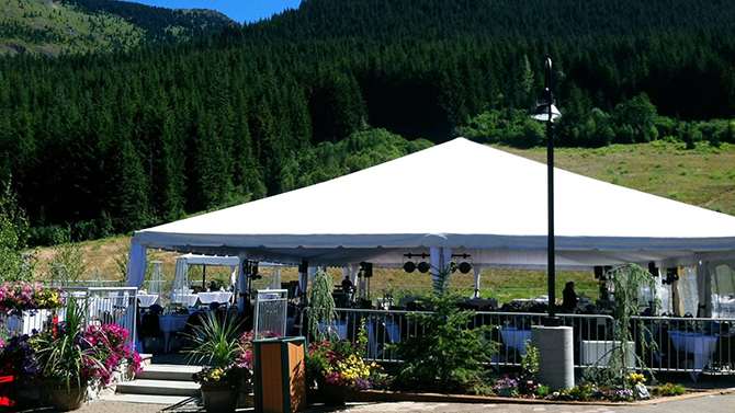 Outdoor mountain view wedding at Crystal Mountain Resort