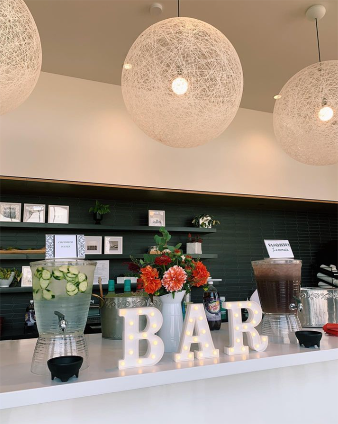 Pour Girls & Some Guys Inc.
Seattle, WA LGBT-Friendly Bartenders for Same-Sex Wedding Receptions