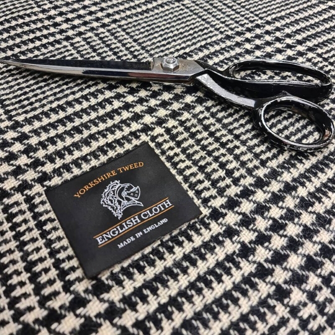 Sew Generously 
Seattle, Washington LGBT Wedding Suits & Tuxedos
