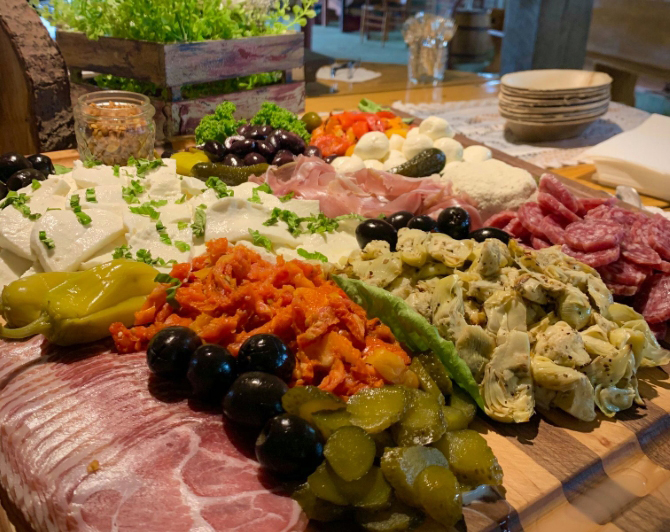 Orchard Valley Acres
West Bend, Wisconsin LGBT Wedding Reception Venue
Southeastern Wisconsin
