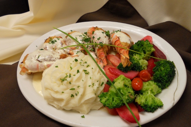 Orchard Valley Acres
West Bend, Wisconsin LGBT Wedding Reception Venue
Southeastern Wisconsin
