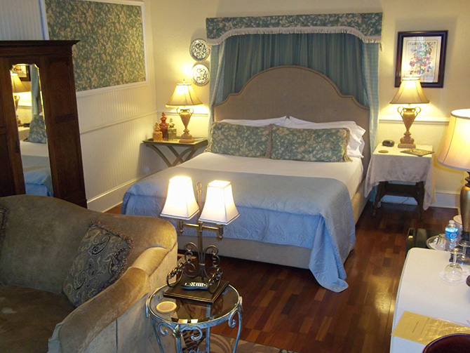 Casa De Solana LGBT-Friendly Bed And Breakfast In St. Augustine Florida