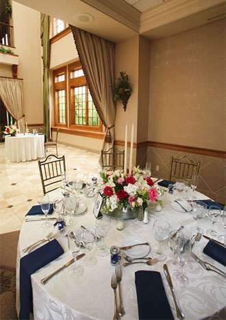 Talamore Country Club - Les Jardins - Reception dining table