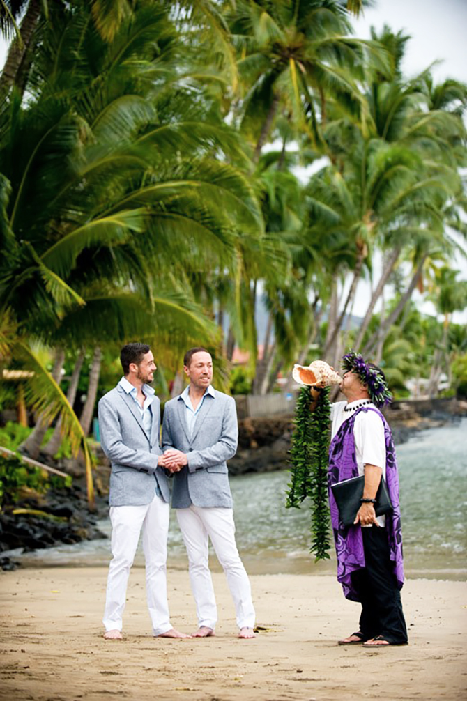Marry Me Maui Wedding Planners - lgbt grooms wearing grey on the beach