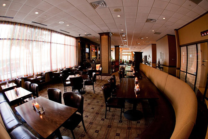 The Poughkeepsie Grand Hotel - Cocktail reception area