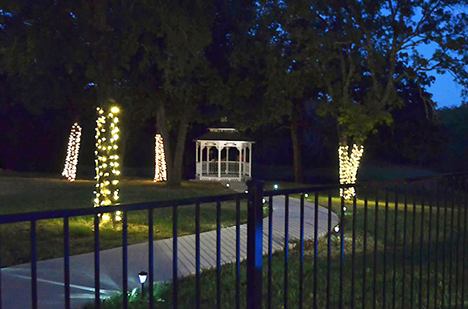 Towering Oaks Ranch Resort -  Gazebo at night